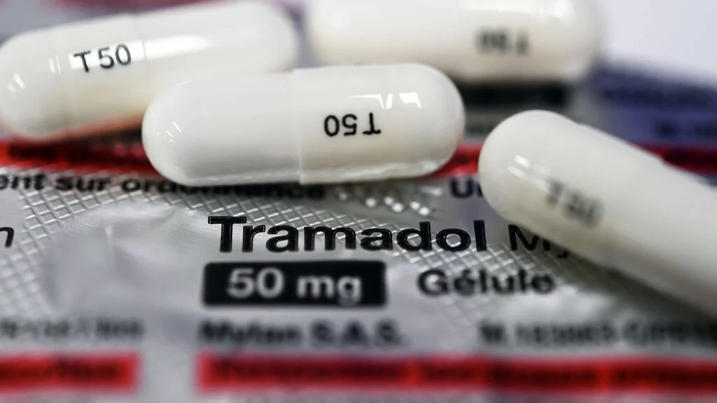 how strong is tramadol 100mg